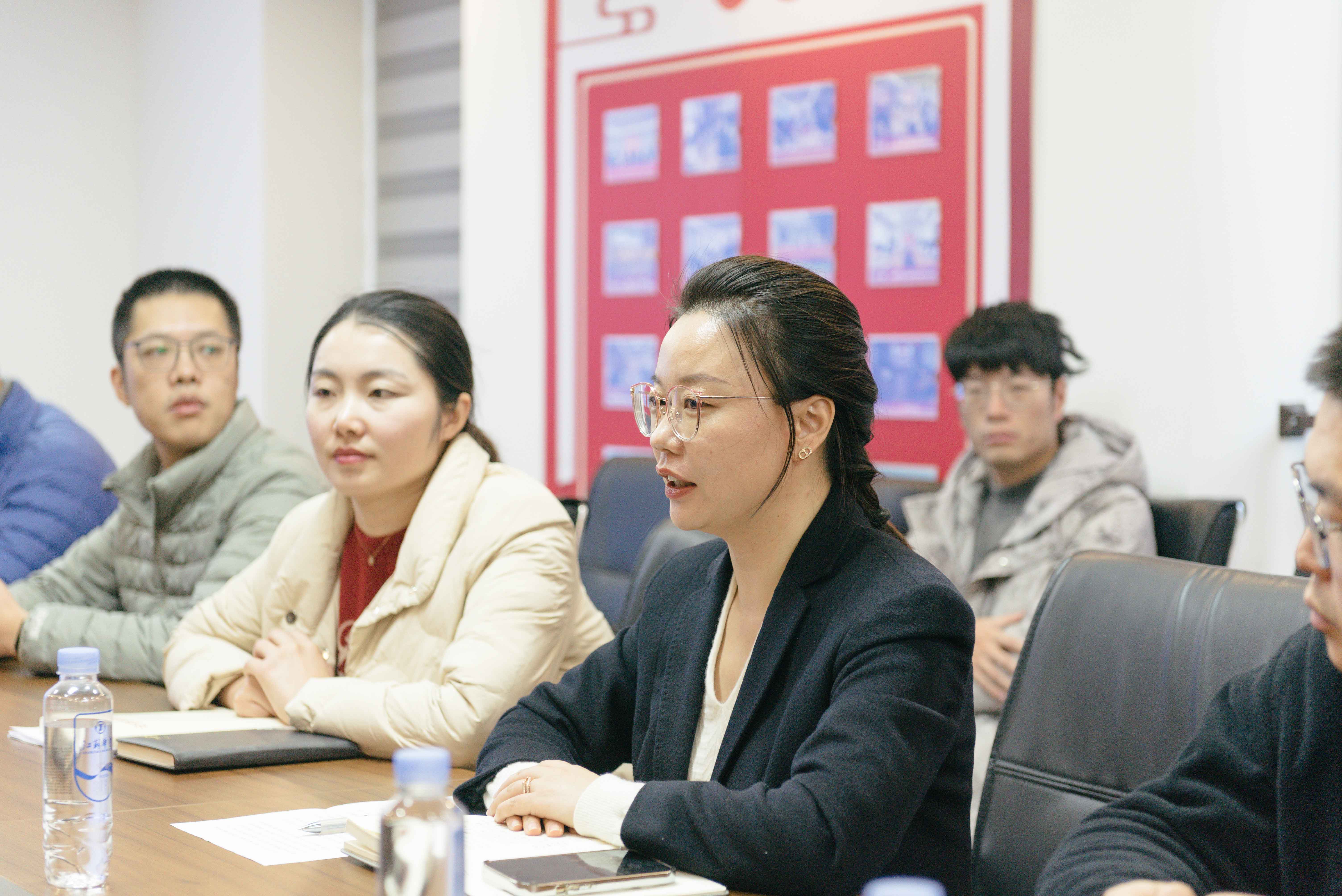 1702456472867629.jpg 79dac501f66f7b9829ef1ce6c289fe5.jpg